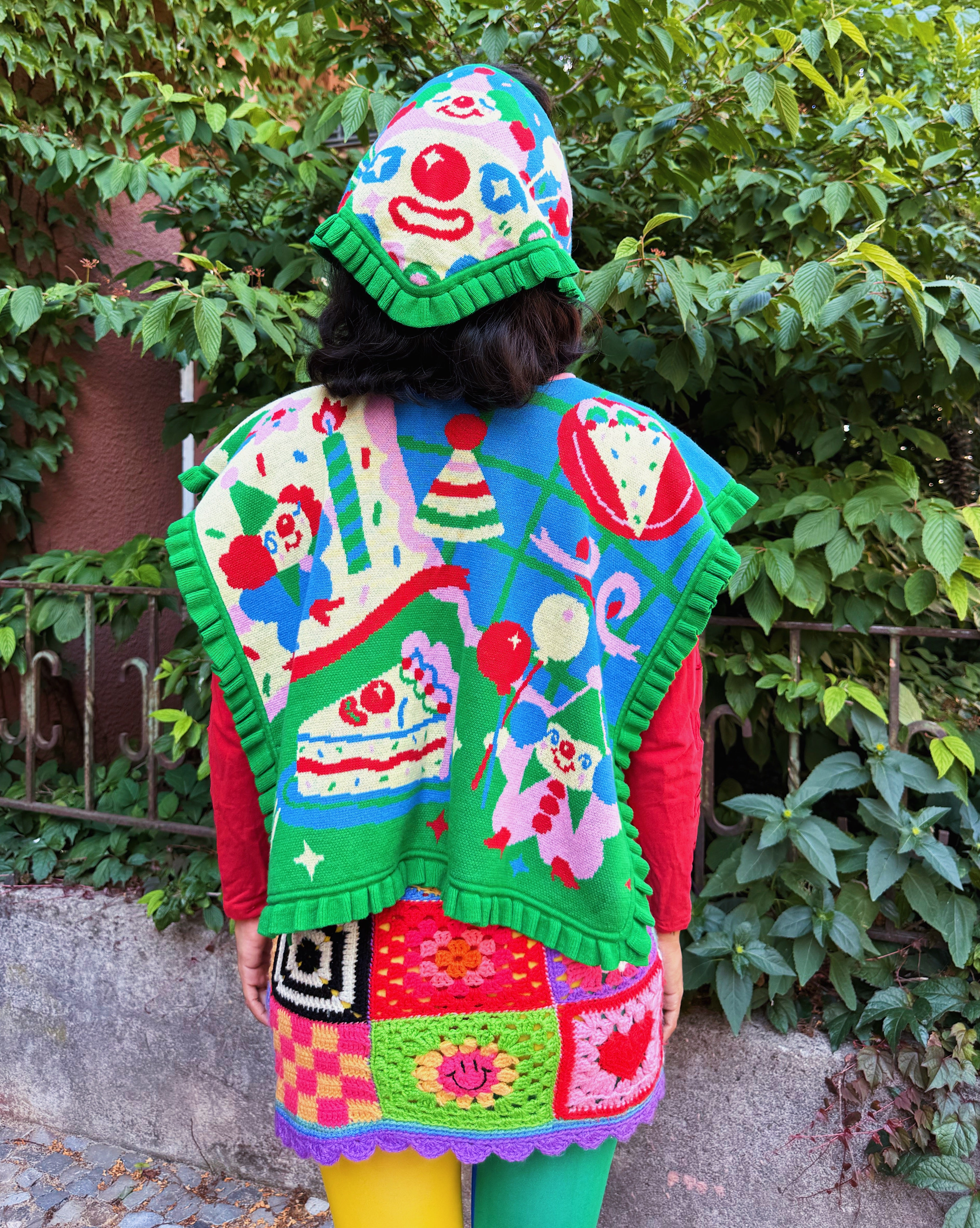 Funfetti Clowncake (4 in 1) Reversible Vest!