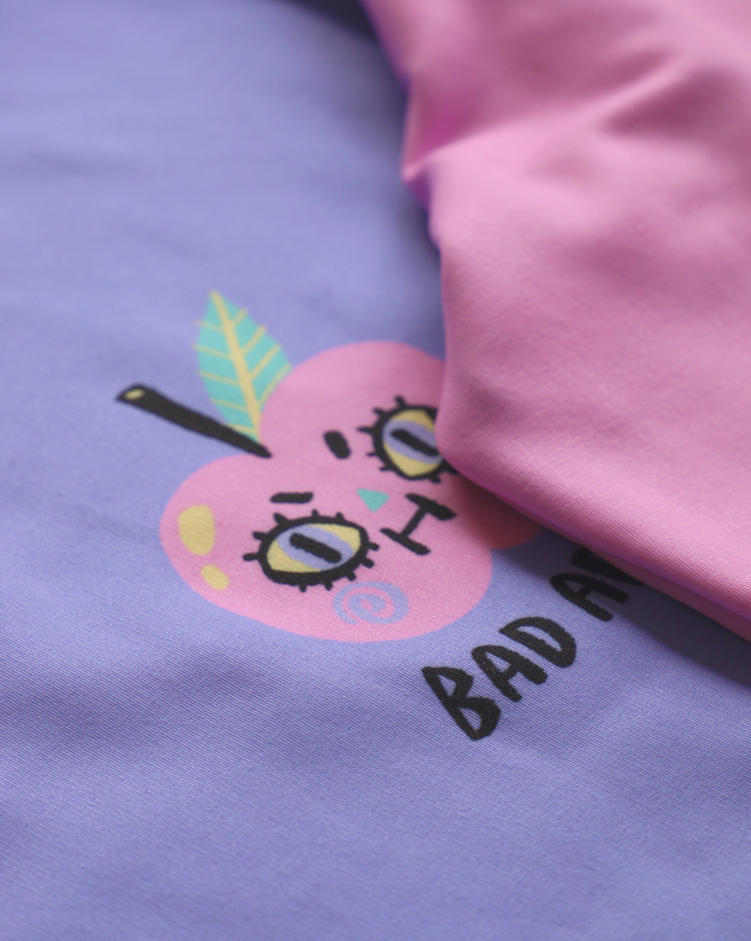 Bad Apple - Sweatshirt