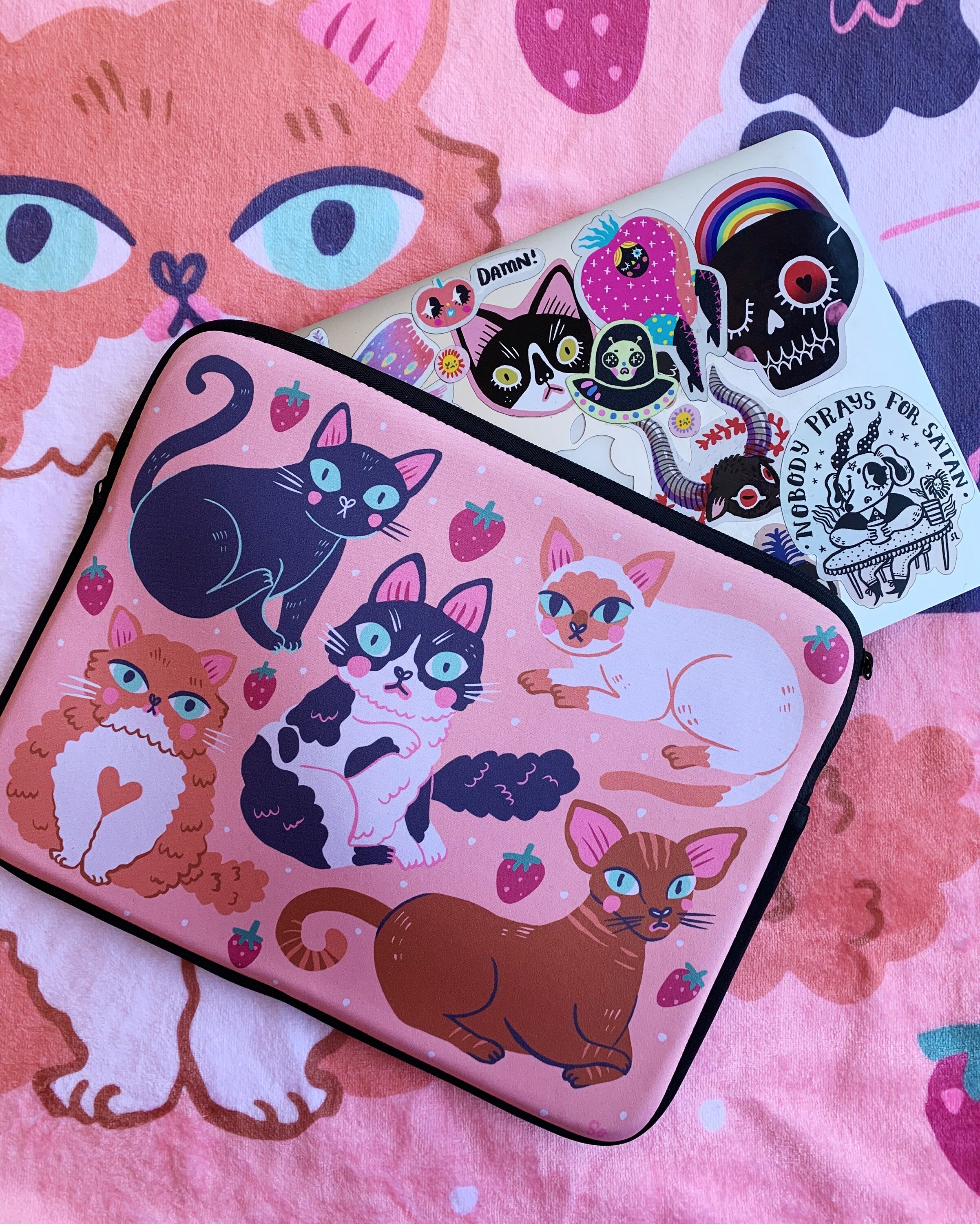 CatNap - Laptop/Tablet Case