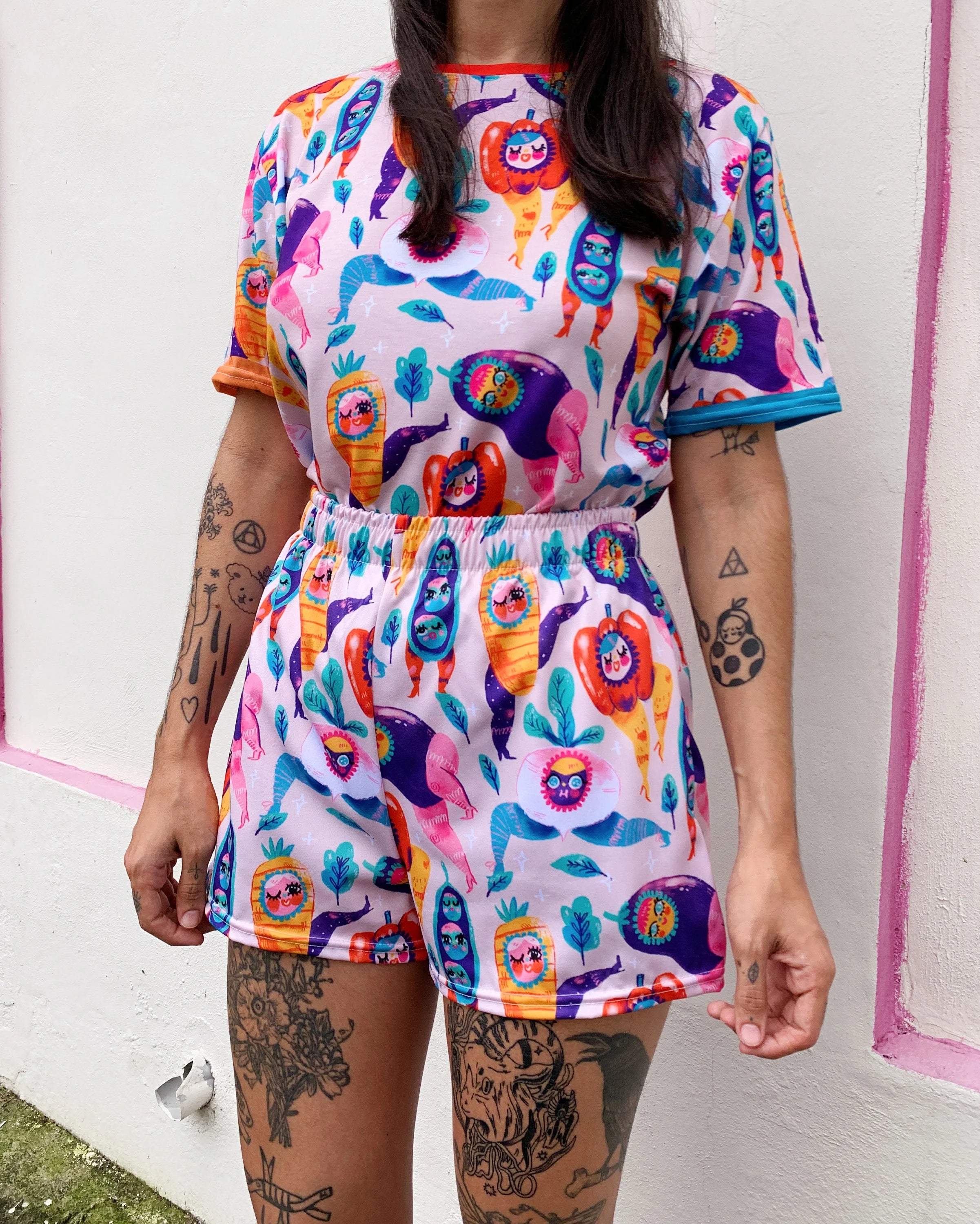 Eat Ur Veggies - Short Shorts